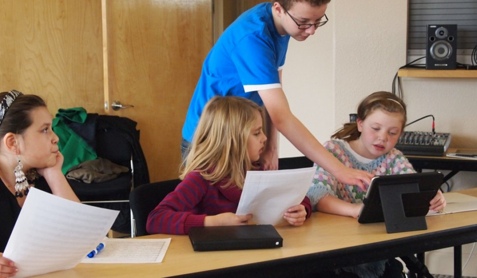 How to Use ChatGPT for Homework Help Without Cheating featured image