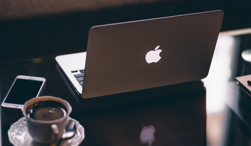 How to Use Notion for a Simple Personal Task Tracker featured image